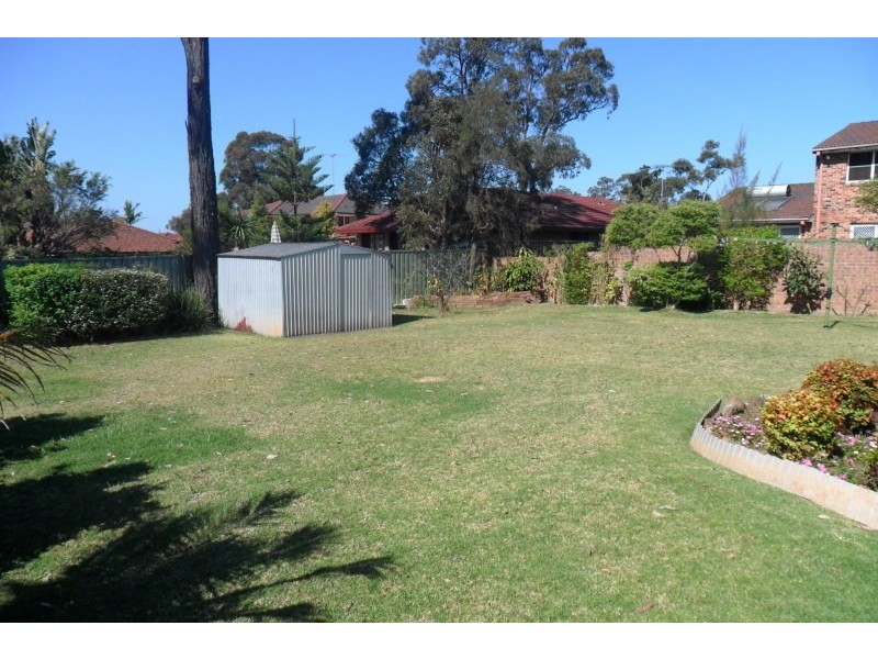 18 Desmond Street, Ingleburn NSW 2565