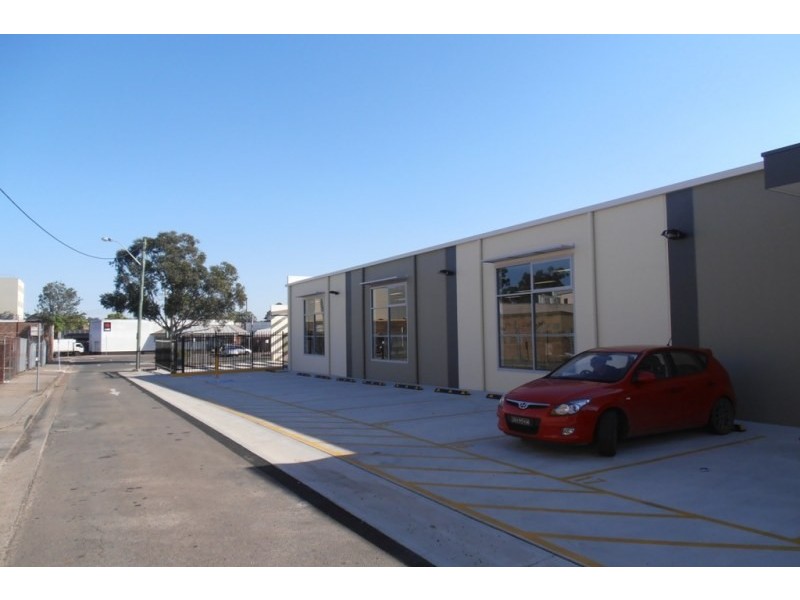 1/34 Carlisle Street, Ingleburn NSW 2565