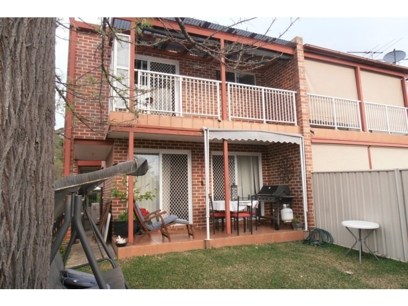 25 Lionel Street, Ingleburn NSW 2565