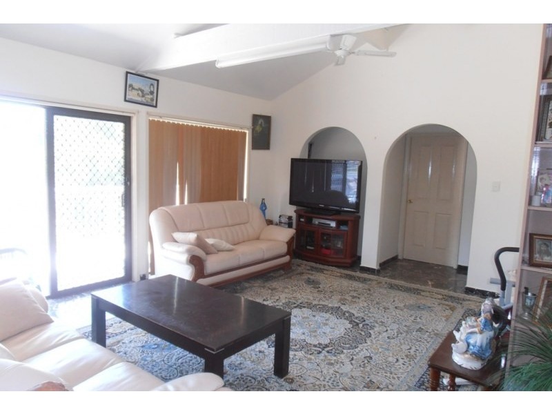 Eschol Park NSW 2558