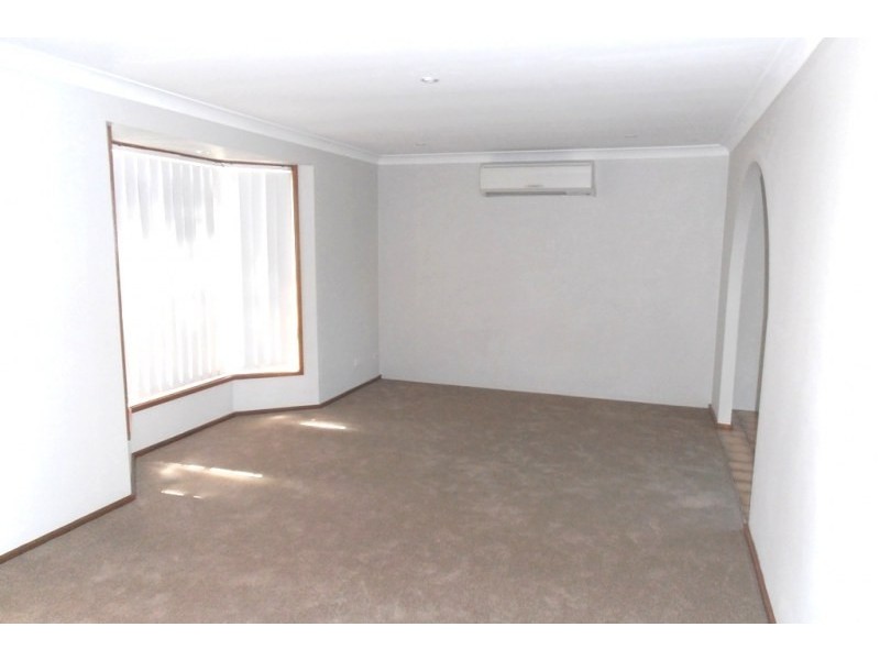 4/43 Chester Road, Ingleburn NSW 2565