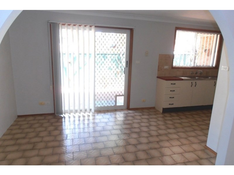 4/43 Chester Road, Ingleburn NSW 2565