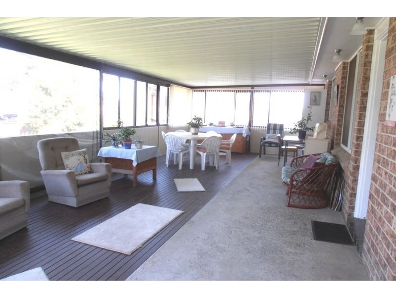 12 Lisson Place, Minto NSW 2566