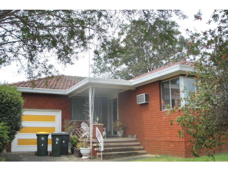 6 Koala Street, Ingleburn NSW 2565