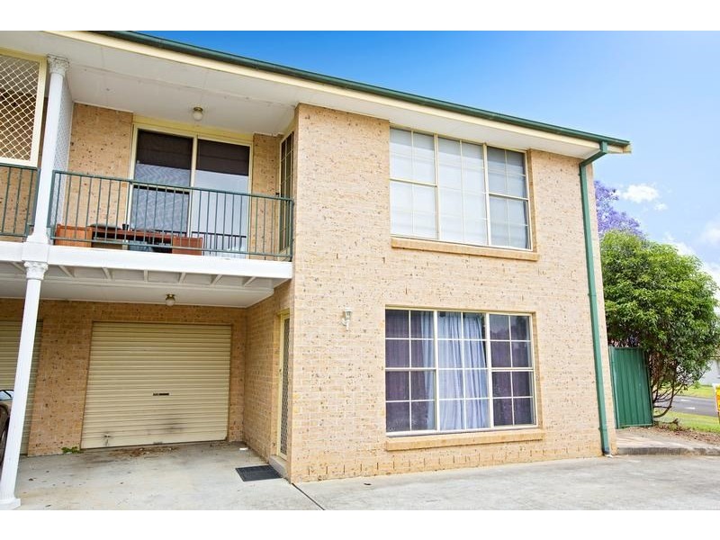 1/12 Kitson Place, Minto NSW 2566