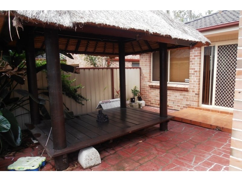 2/1 Macquarie Road, Ingleburn NSW 2565