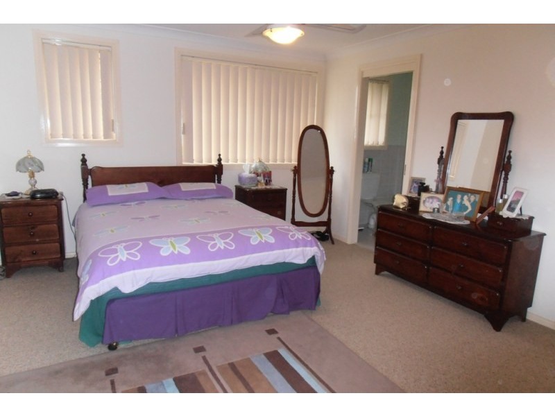 14 Wolseley Place, Ingleburn NSW 2565