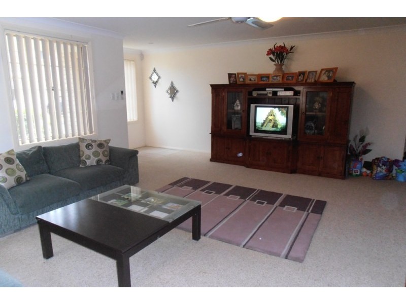 14 Wolseley Place, Ingleburn NSW 2565