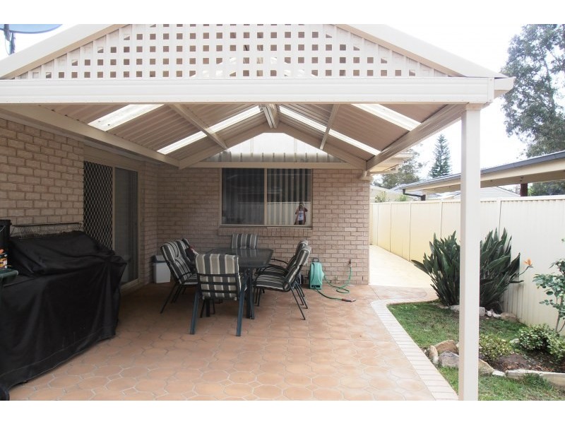 14 Wolseley Place, Ingleburn NSW 2565