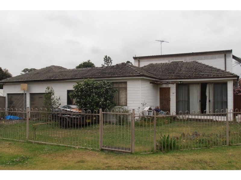 18 Durham Street, Minto NSW 2566