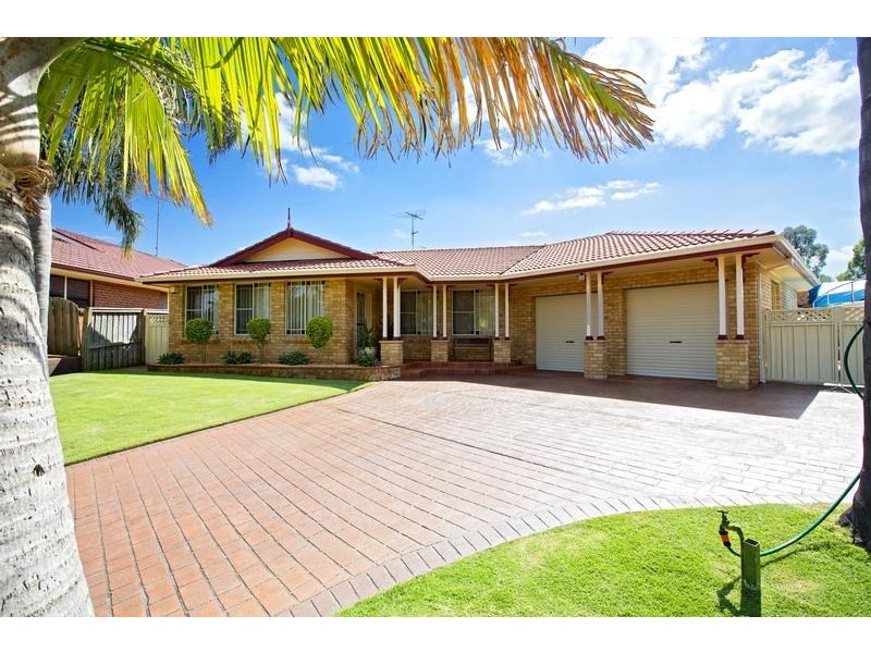 5 Elcho Close, Green Valley NSW 2168