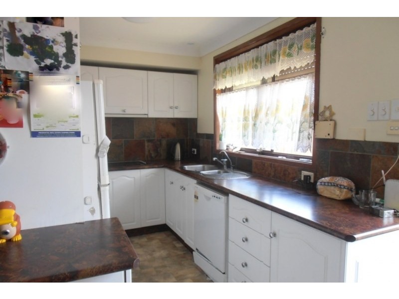 30 Stromferry Crescent, St Andrews NSW 2566