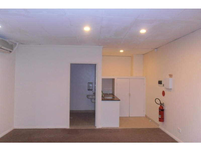 73B Saywell Road, Macquarie Fields NSW 2564