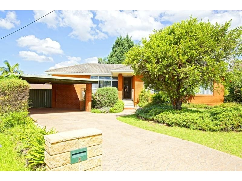 3 Banksia Place, Ingleburn NSW 2565