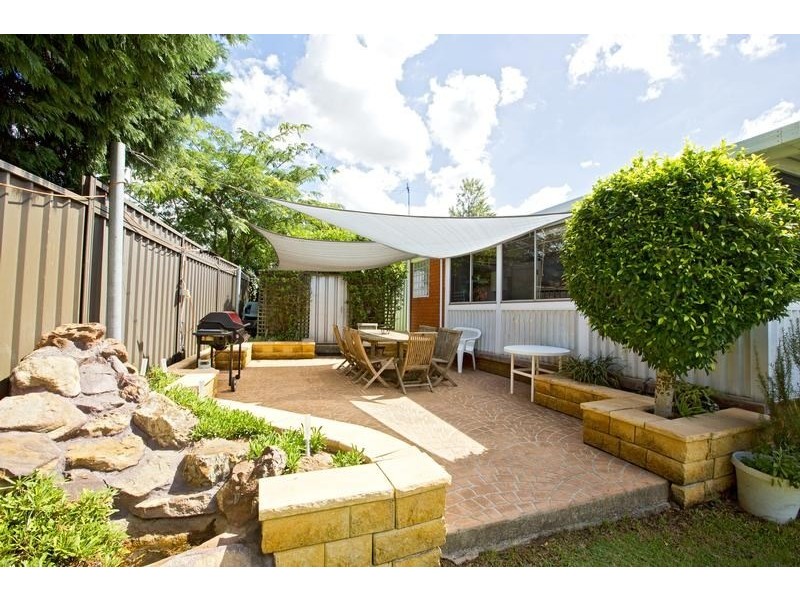 3 Banksia Place, Ingleburn NSW 2565