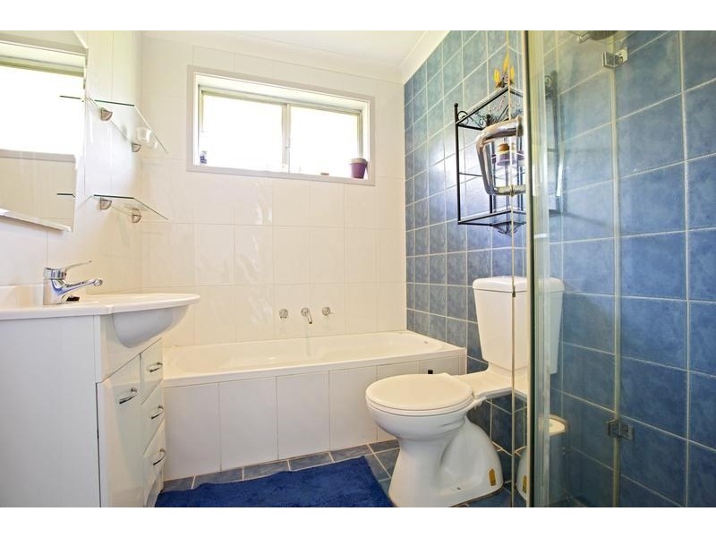 3 Banksia Place, Ingleburn NSW 2565
