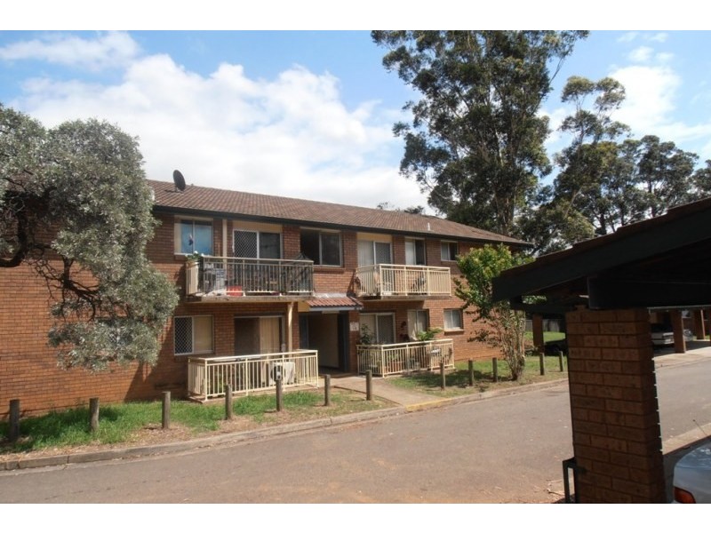 1/16 Derby Street, Minto NSW 2566