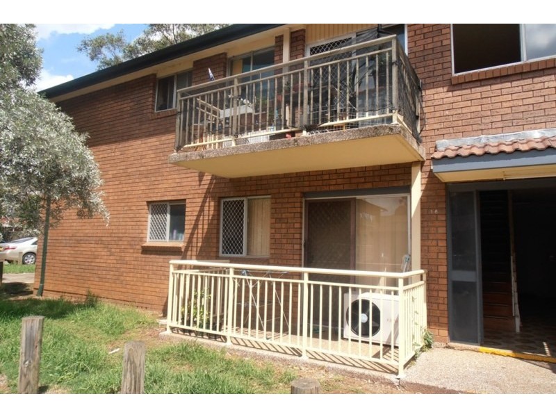1/16 Derby Street, Minto NSW 2566