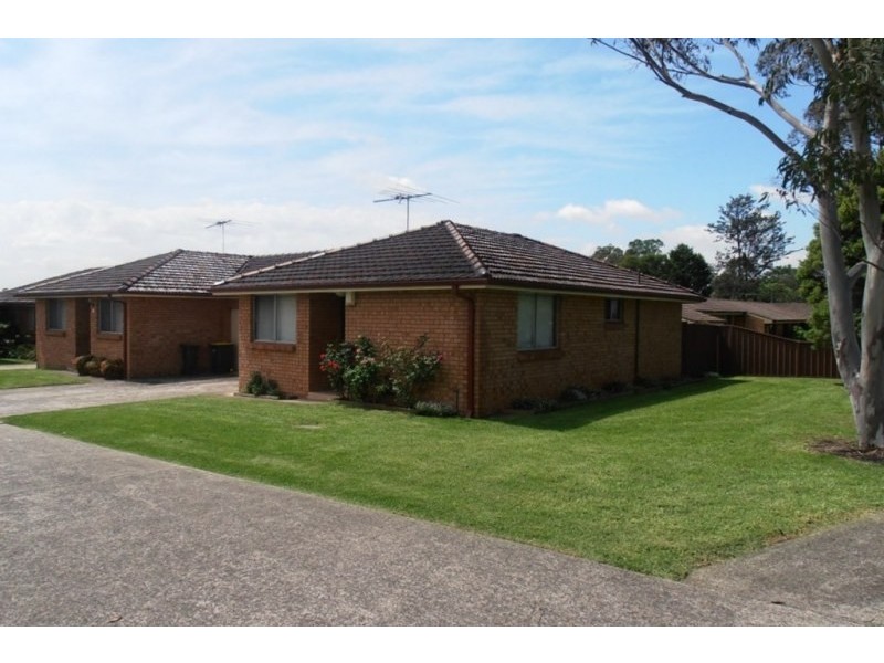 8/108 Oxford Road, Ingleburn NSW 2565