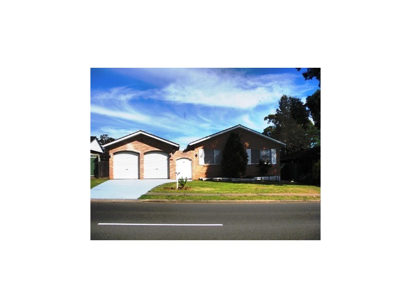 135 Evelyn Street, Macquarie Fields NSW 2564