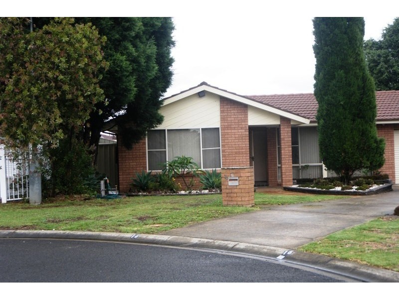 16 Kerema Place, Glenfield NSW 2167
