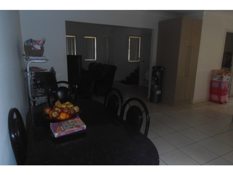 1/13-15 Atchison Road, Macquarie Fields NSW 2564