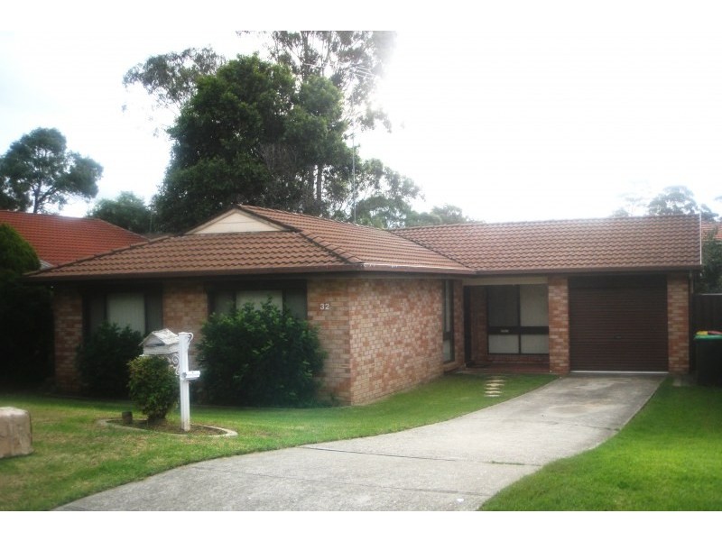 32 Maserati Drive, Ingleburn NSW 2565