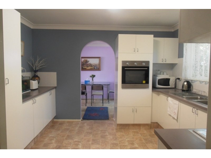 10/4 Jacquinot Place, Glenfield NSW 2167