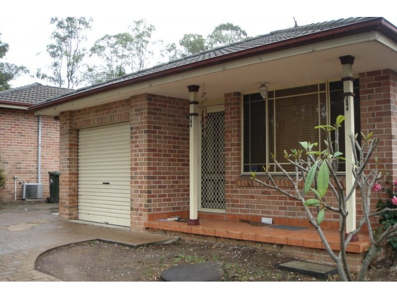 2/1 Macquarie Road, Ingleburn NSW 2565