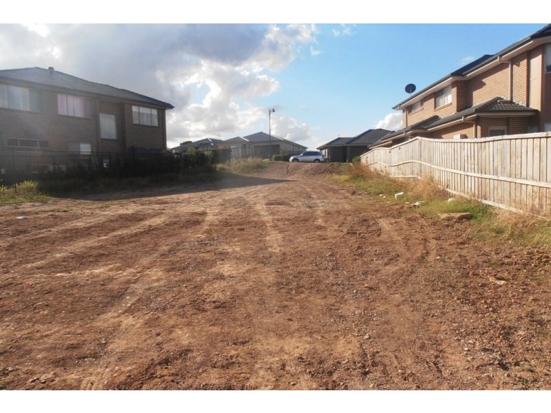 19 Dromedary Place, Macquarie Links NSW 2565