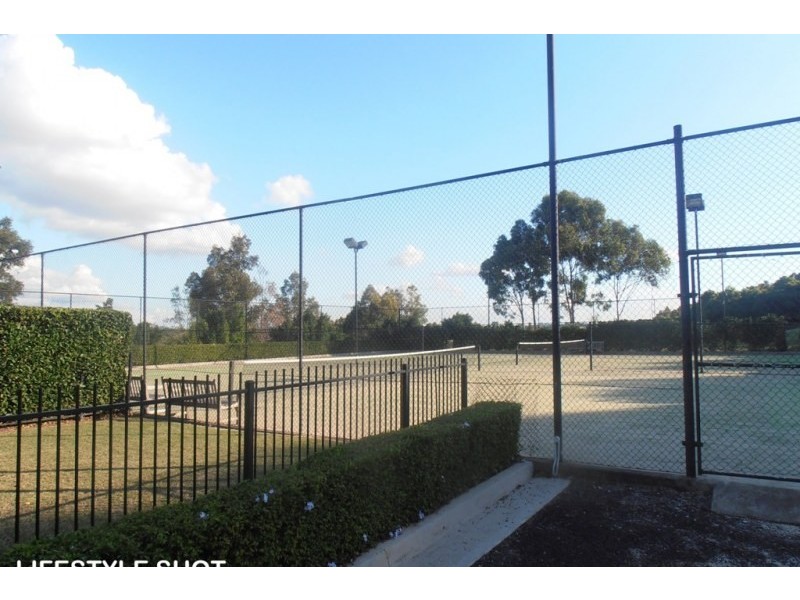 19 Dromedary Place, Macquarie Links NSW 2565