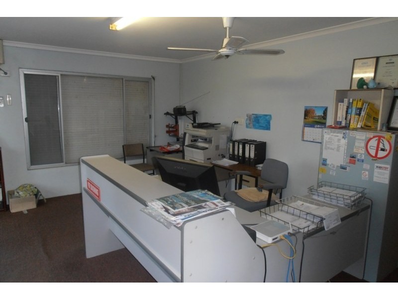 1/10 Essex Street, Minto NSW 2566