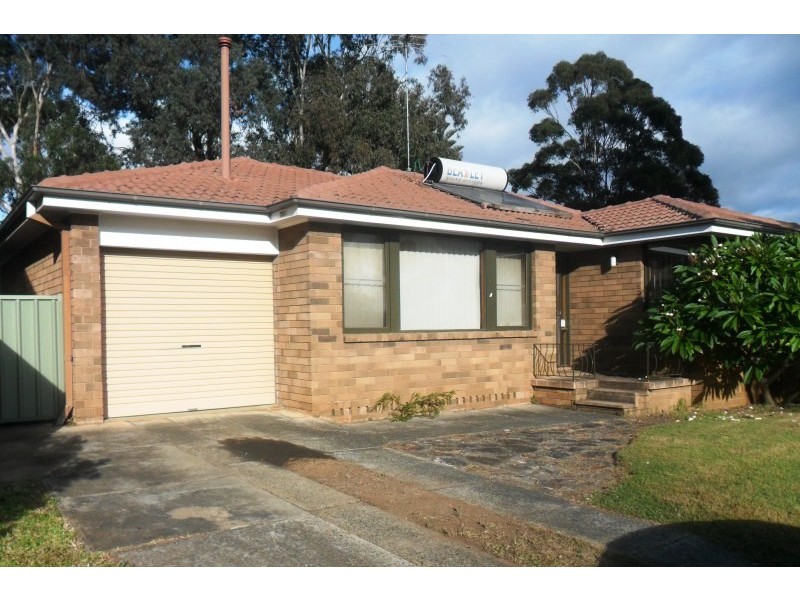 7 Bottlebrush Avenue, Bradbury NSW 2560
