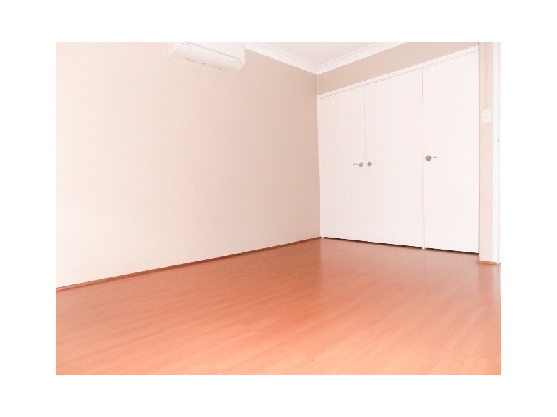 Macquarie Fields NSW 2564