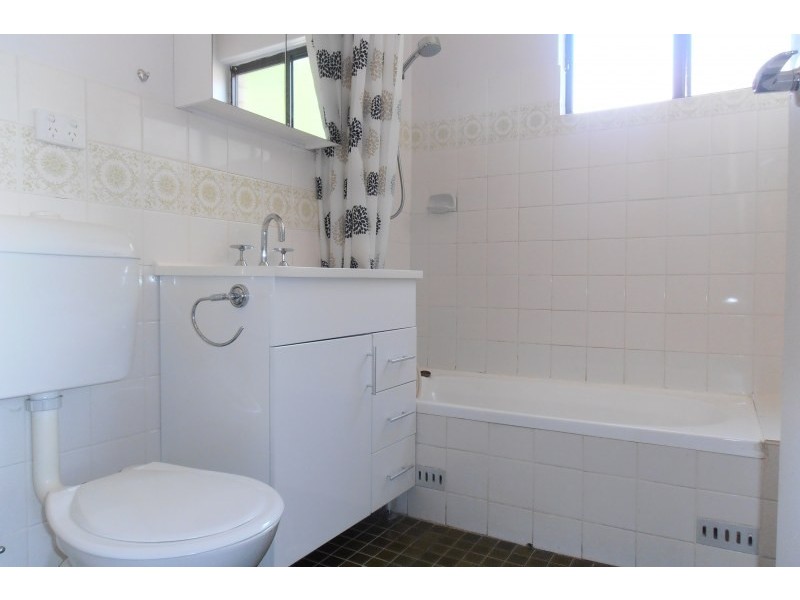 Macquarie Fields NSW 2564