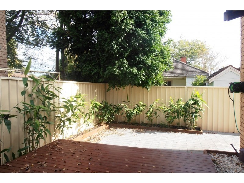 Macquarie Fields NSW 2564