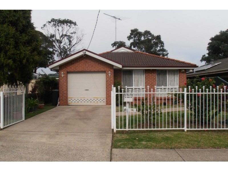 15A Durham Street, Minto NSW 2566