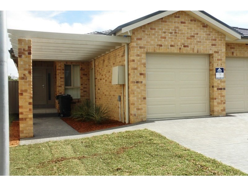 1/57 Edgar Street, Macquarie Fields NSW 2564