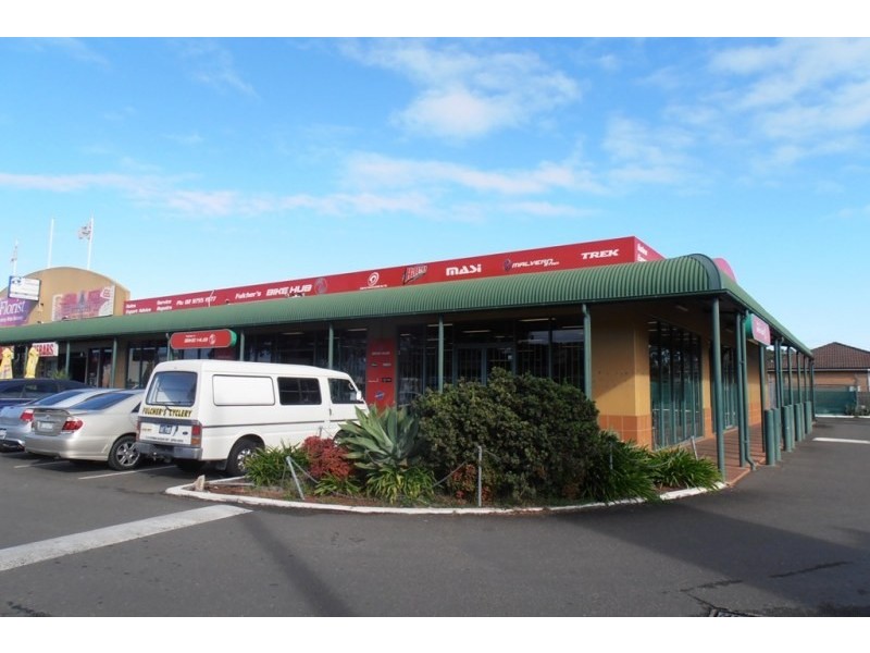 54 Governor Macquarie Drive, Chipping Norton NSW 2170