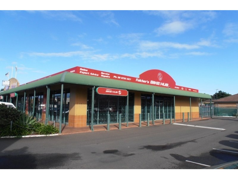 54 Governor Macquarie Drive, Chipping Norton NSW 2170