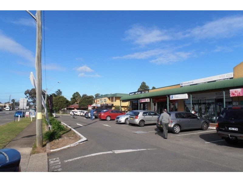 54 Governor Macquarie Drive, Chipping Norton NSW 2170