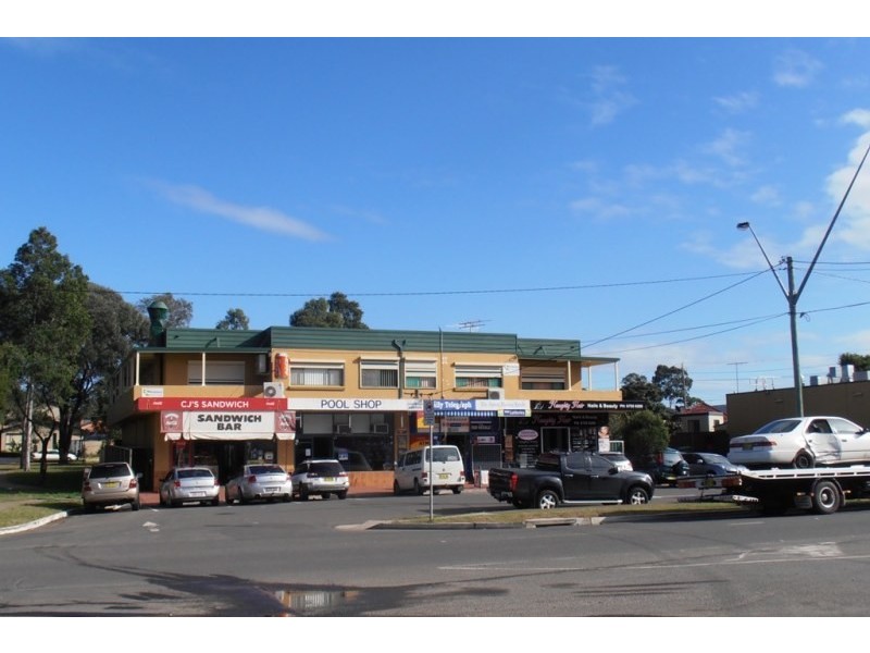 54 Governor Macquarie Drive, Chipping Norton NSW 2170