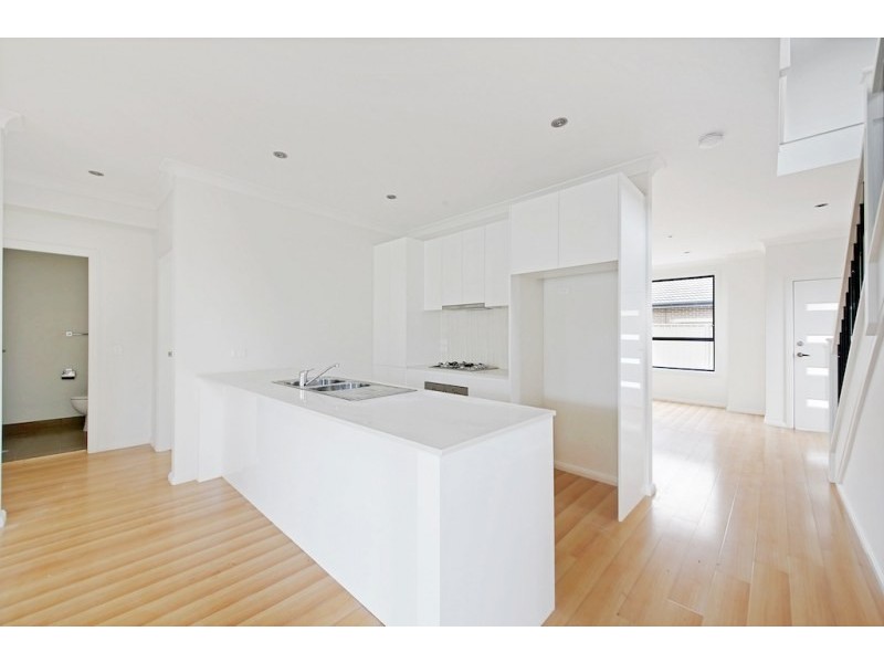 8/2 Jaclyn Street, Ingleburn NSW 2565