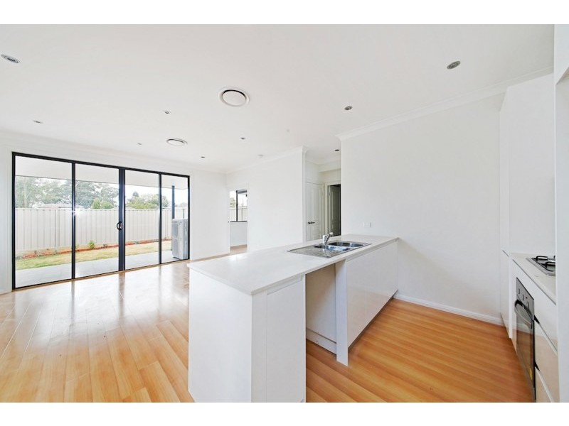 8/2 Jaclyn Street, Ingleburn NSW 2565