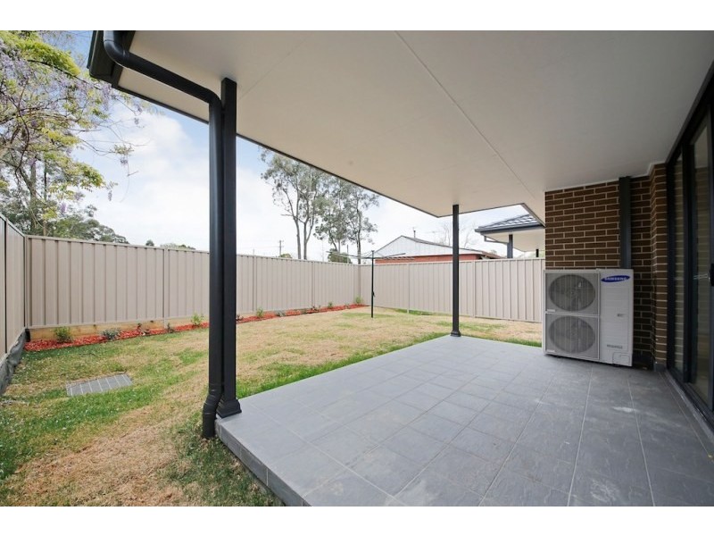 8/2 Jaclyn Street, Ingleburn NSW 2565