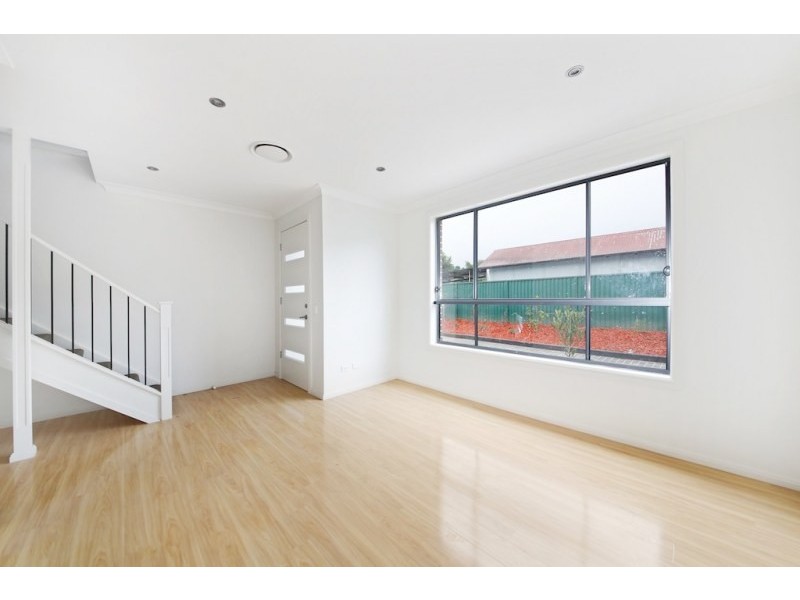 2 or 4/2 Jaclyn Street, Ingleburn NSW 2565