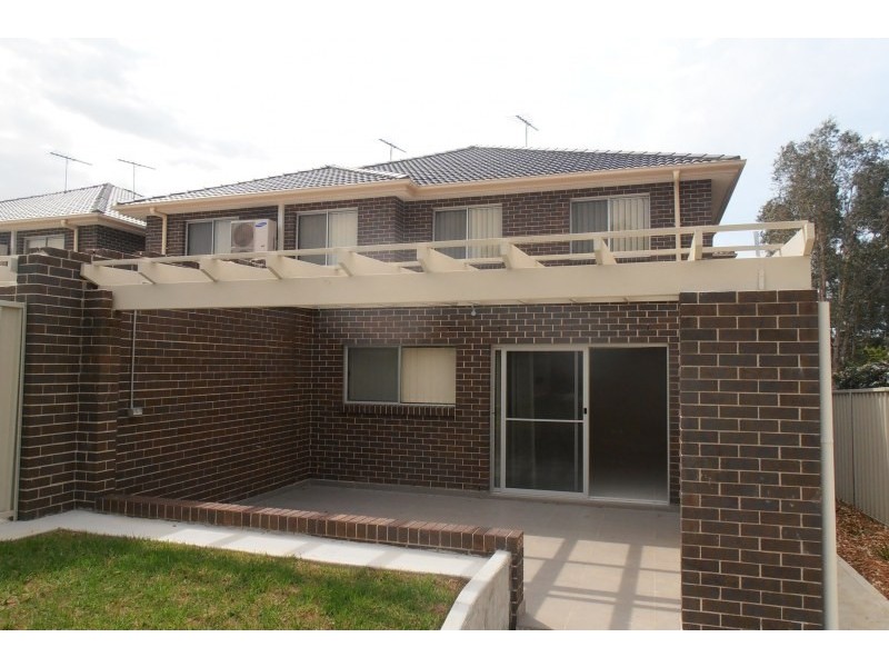 3 & 4/53 Chester Road, Ingleburn NSW 2565