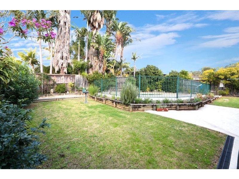 14 Peugeot Drive, Ingleburn NSW 2565