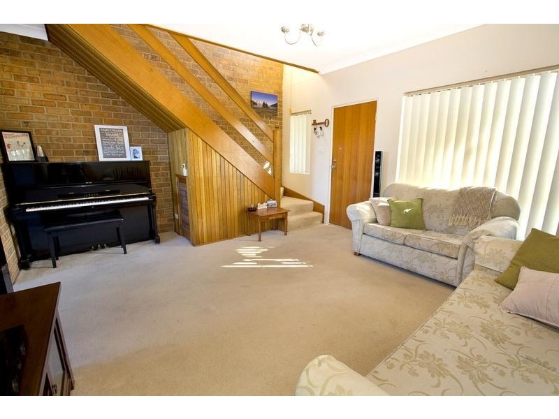 18/17 Lagonda Drive, Ingleburn NSW 2565