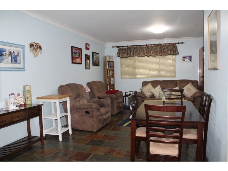 7/9-13 Surrey Street, Minto NSW 2566